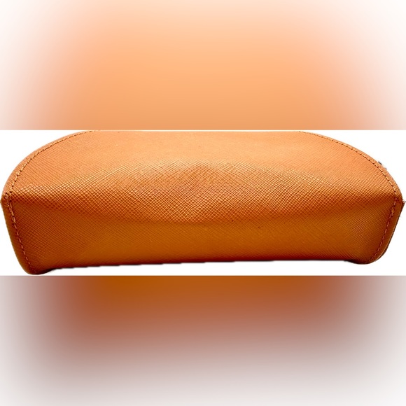NWOT, Tory Burch Sunglass Case w/Gold Logo, Orange Luxury, Never Used - Picture 4 of 7